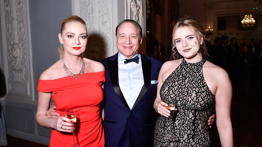 Бал Tatler вот уже седьмой год подряд проходит в исторических интерьерах Дома Со