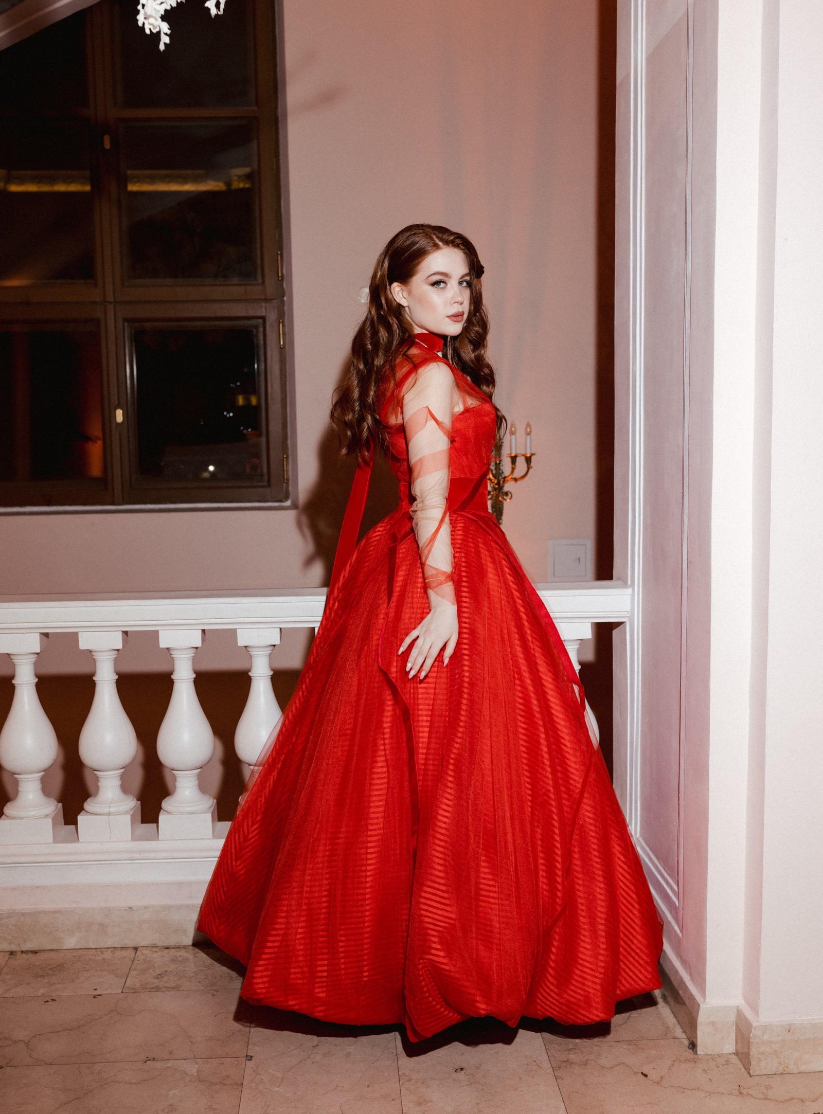 Марианна Газманова в платье Valentin Yudashkin и украшениях Mercury макияж Dolce amp Gabbana Beauty