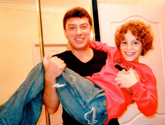 Борис Немцов и 12летний Антон. Сразу видно кто в этом тандеме главный