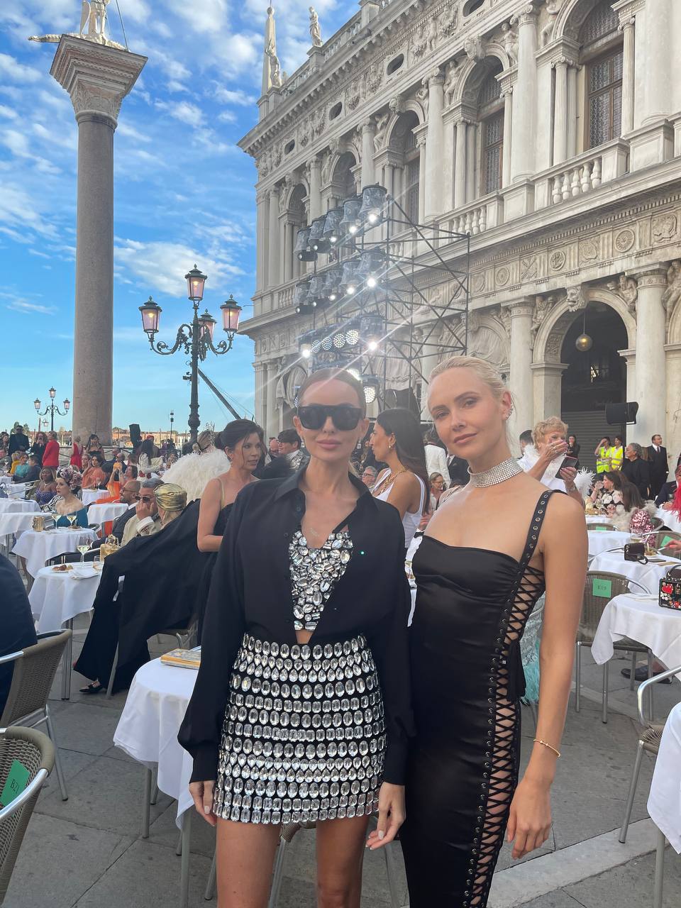 Как прошел показ Dolce  Gabbana Alta Moda в Венеции