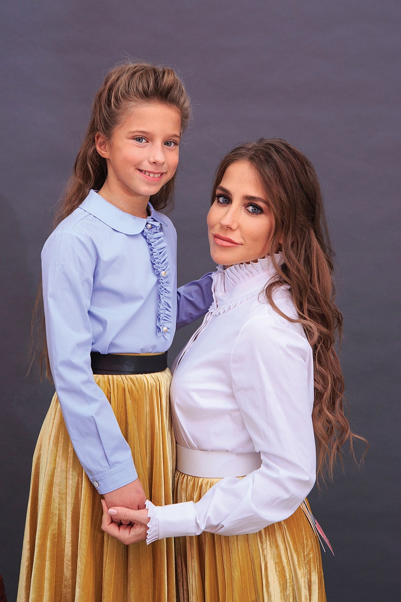 Телеведущая Юлия Барановская с дочерью Яной.