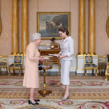 Как одеться на встречу с королевой