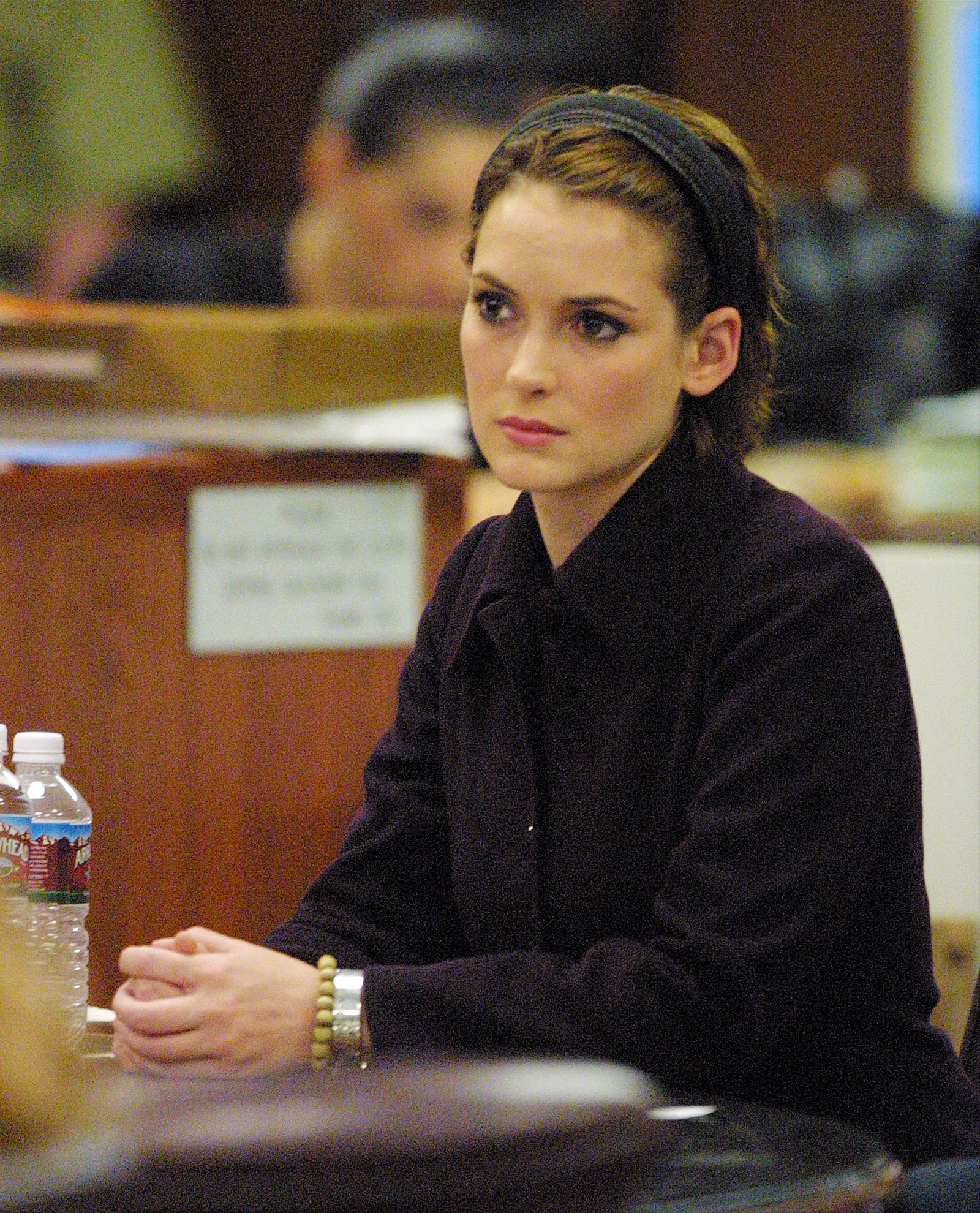 Вайнона Райдер в суде 2002 год