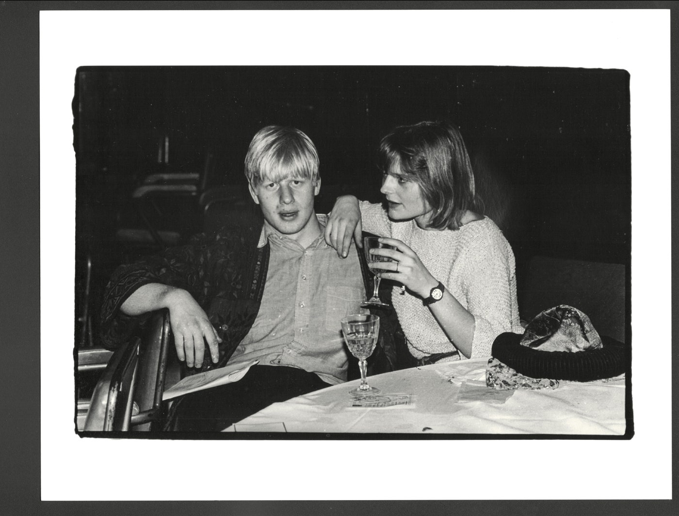 Борис Джонсон со своей первой женой Аллегрой МостинОуэн 1986