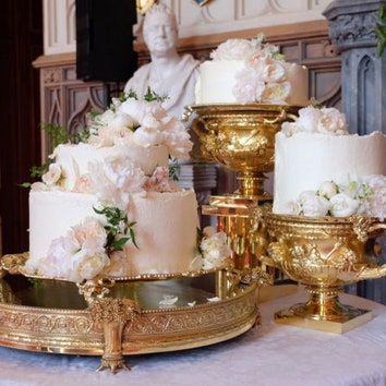 Самые эффектные свадебные торты королевских пар