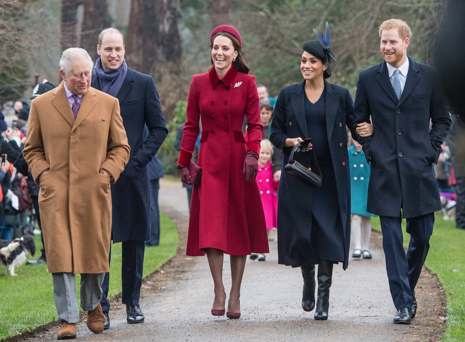 Принц Чарльз принц Уильям герцогиня Кэтрин герцогиня Меган и принц Гарри в Сандрингеме 2018.