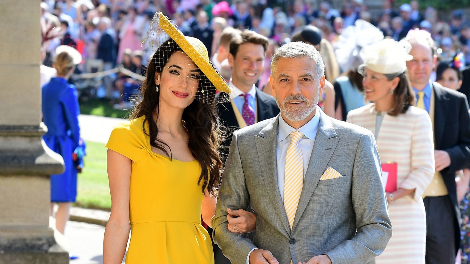 Представитель семьи Клуни опроверг слухи о беременности Амаль