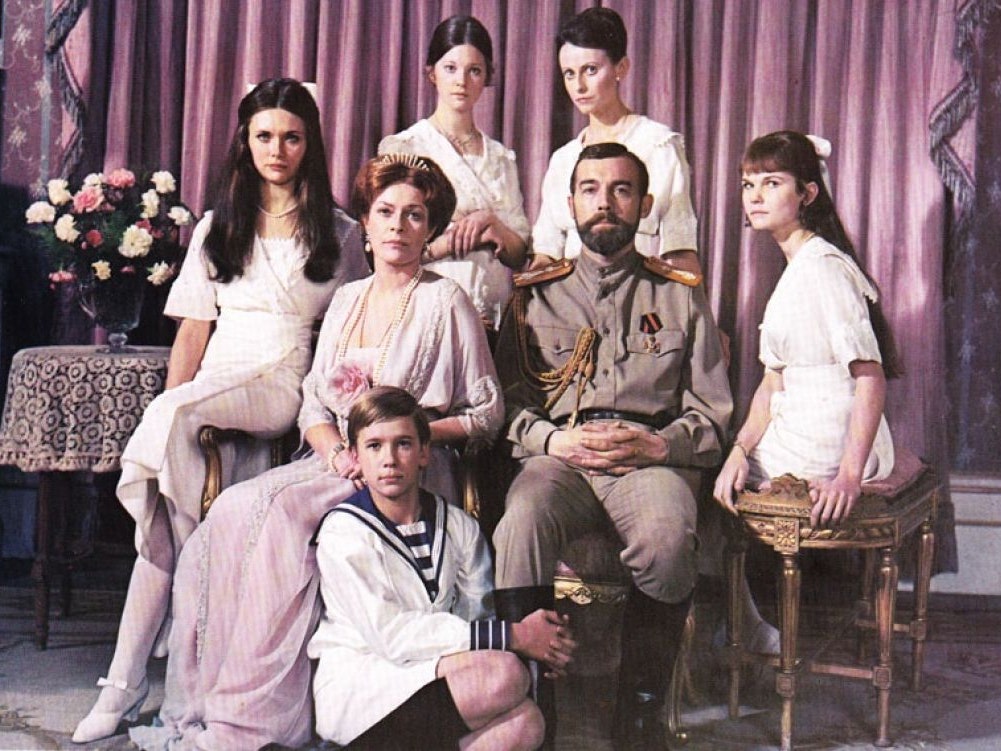 10 фильмов и сериалов про династию Романовых