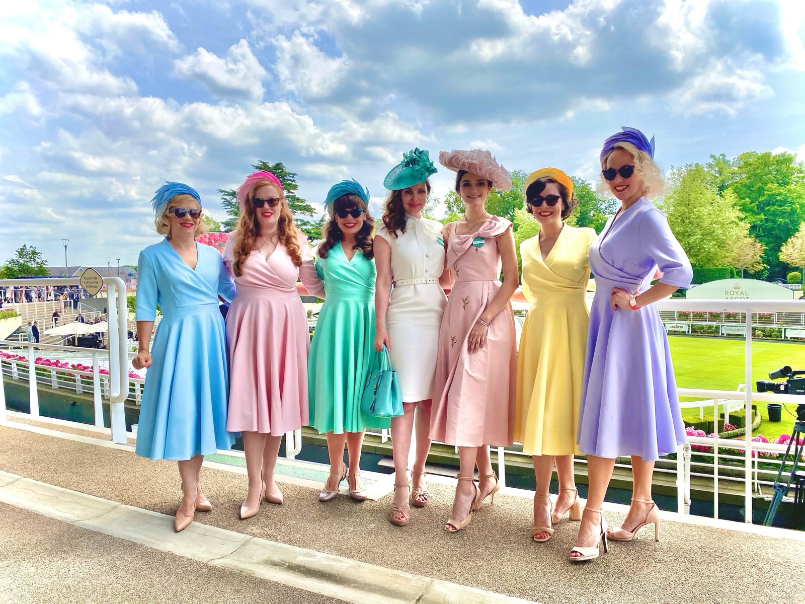 Как прошел Royal Ascot 2021: скачки, шляпки и встреча с принцем &- мнение инсайдера