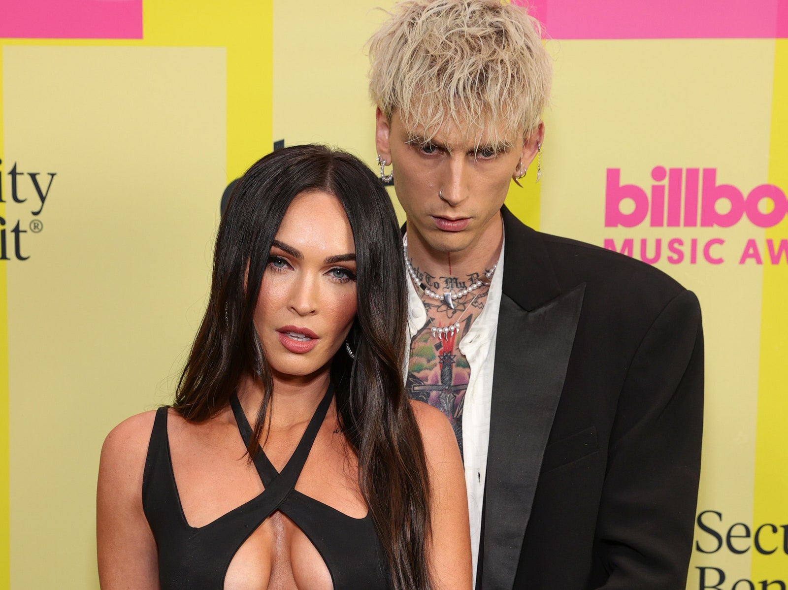 Звездные гости Billboard Music Awards 2021