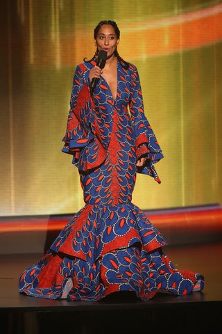 Трейси Эллис Росс вnbspплатье Lavie by CK наnbspцеремонии American Music Awards.
