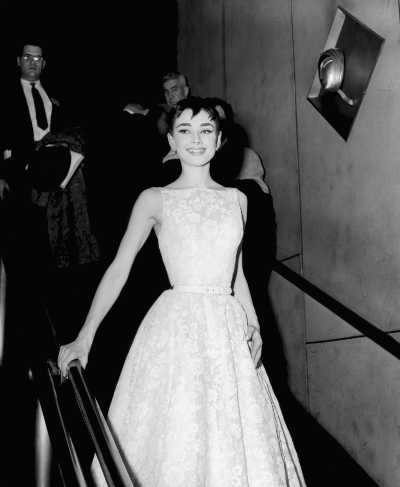20 самых обсуждаемых платьев за всю историю «Оскара»