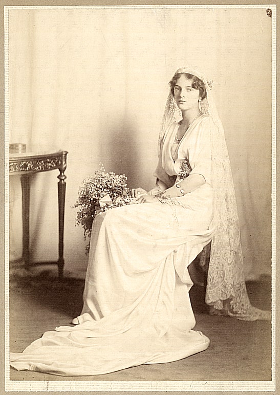 Свадебный портрет княгини Ирины Юсуповой 1914.