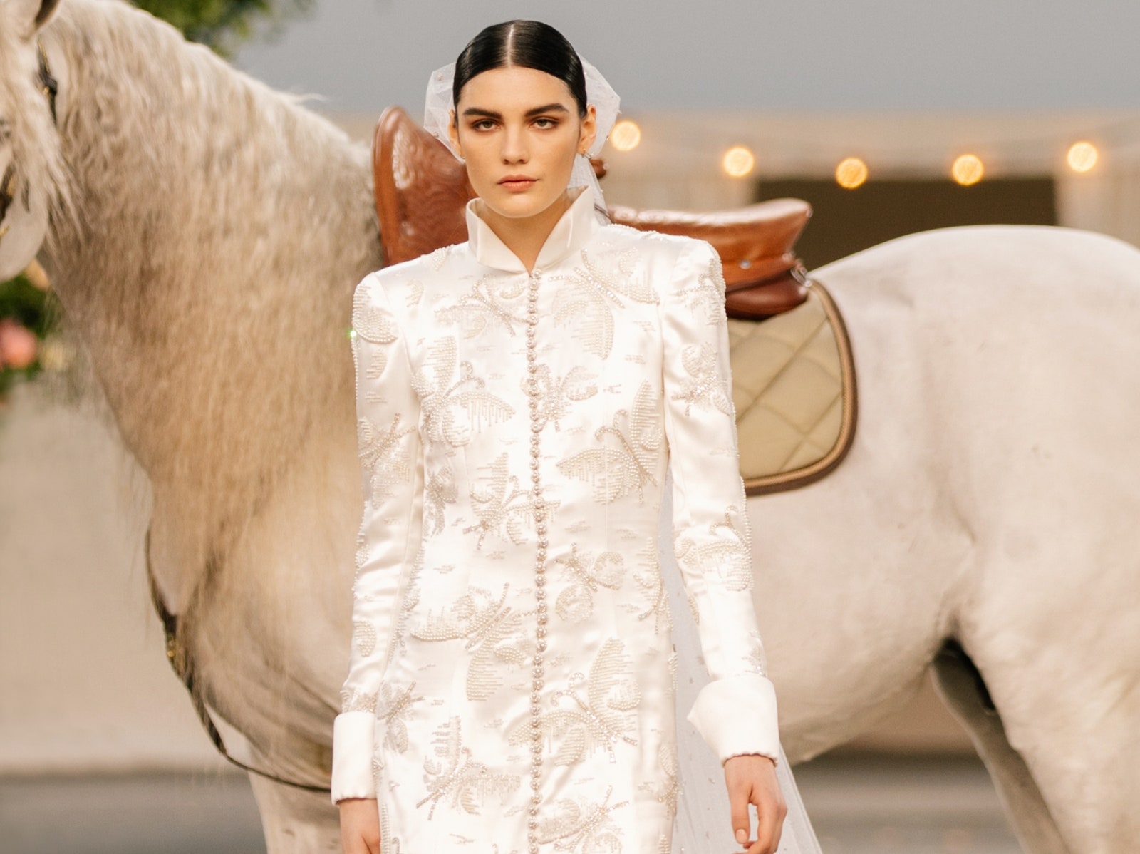 Чем запомнился показ Chanel Haute Couture