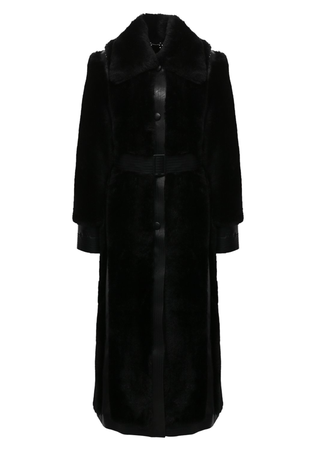 Stella McCartney 244 000nbspрублей tsum.ru.