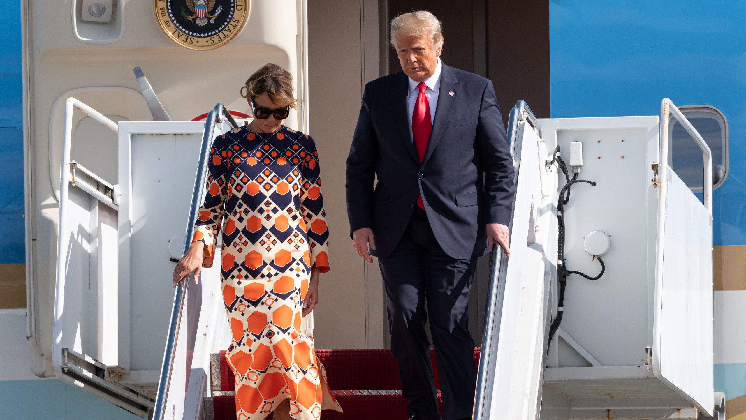 Дональд и Мелания Трамп прилетели во Флориду