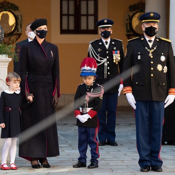 Княжеская семья на праздновании Национального дня Монако