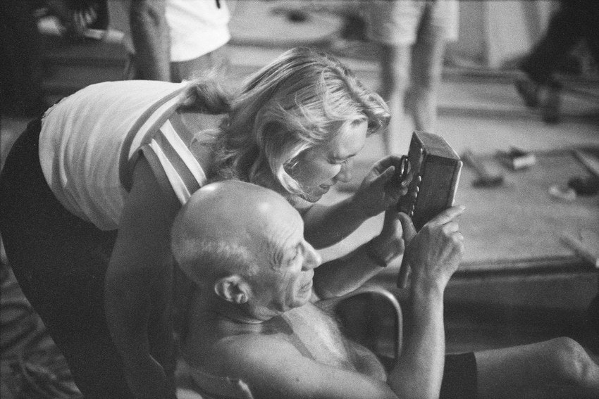 Майя и Пикассо в Ницце 1955. Кадр из фильма «Тайна Пикассо»