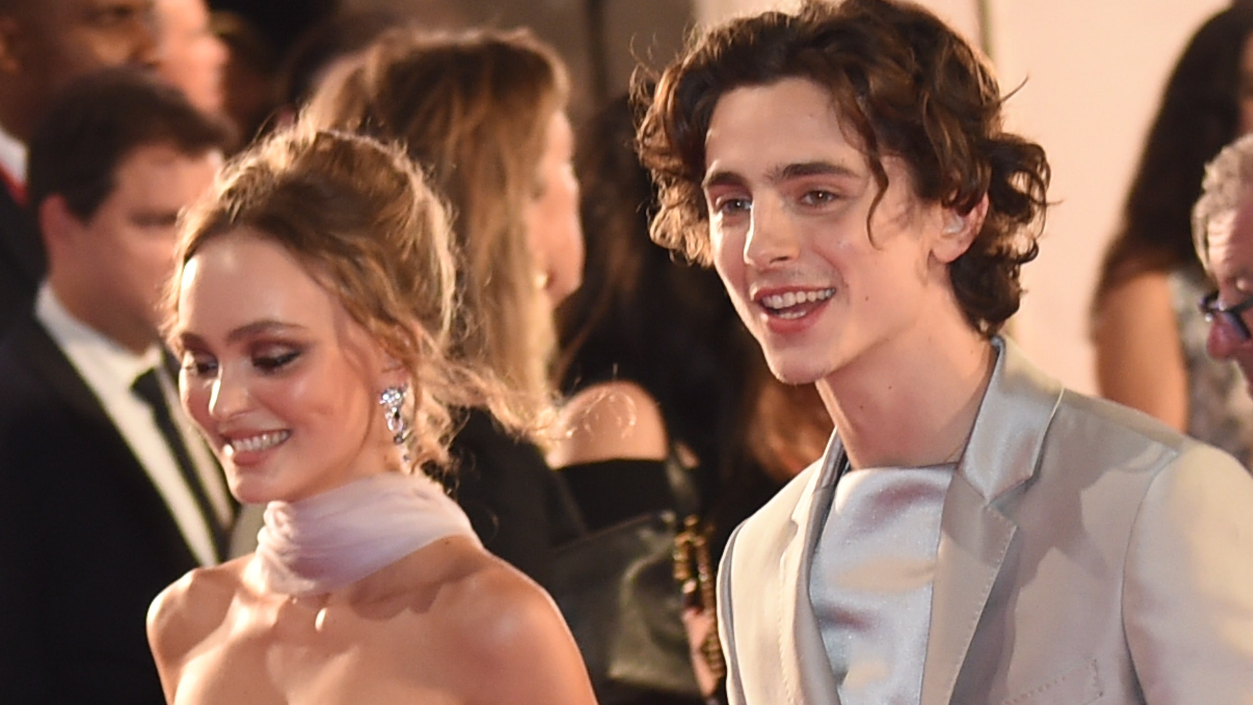 Шаламе и роуз депп. Дочь Джонни Деппа и Тимоти Шаламе. Timothee Chalamet and Lily Rose.