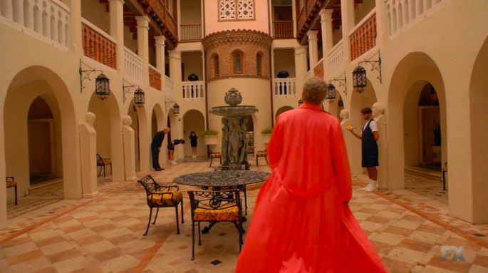 Сериалы с красивыми интерьерами