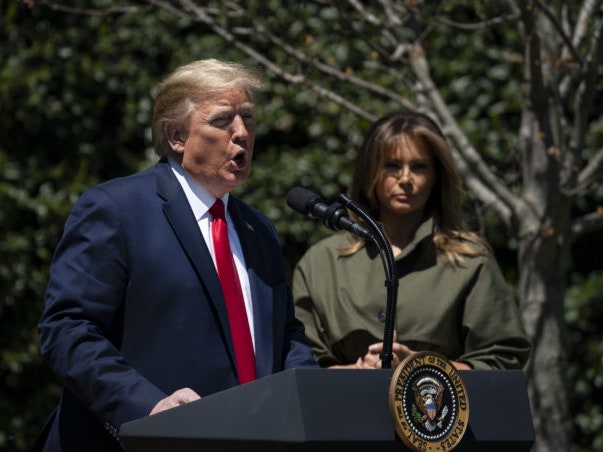 У Дональда и Мелании Трамп обнаружен коронавирус