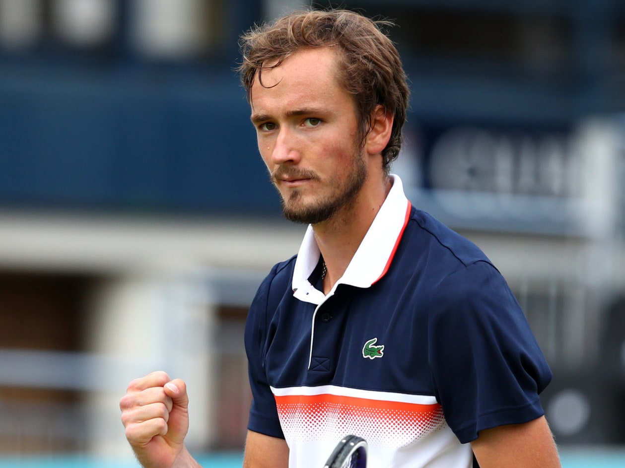 Даниил Медведев вышел во второй тур US Open, а заодно попал в топ-10 самых высокооплачиваемых теннисистов