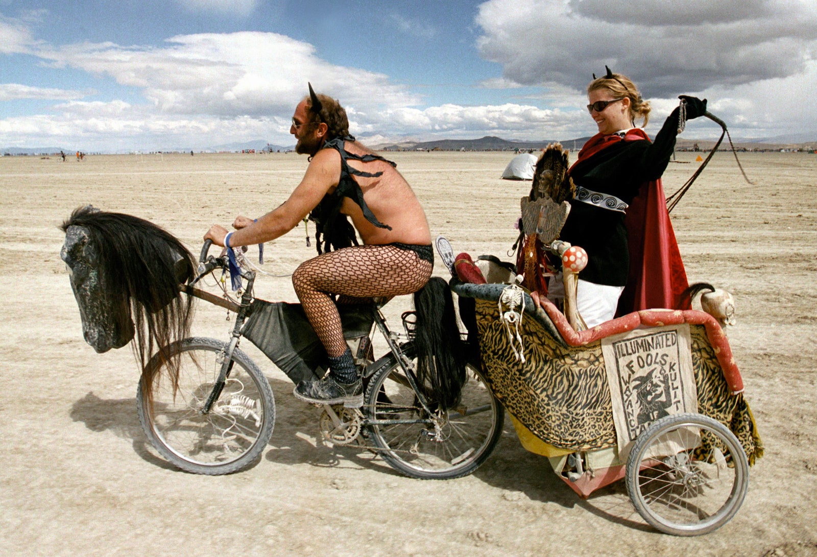 Burning Man 6 скандалов на фестивале
