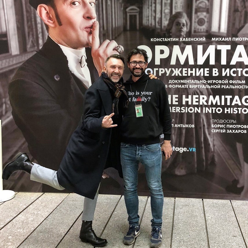 С музыкантом Сергеем Шнуро­вым 2018