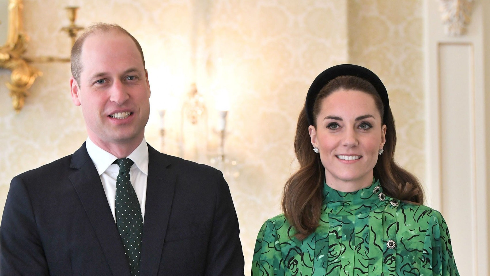Принц Уильям и Кейт Миддлтон навестили Елизавету II впервые за пять месяцев