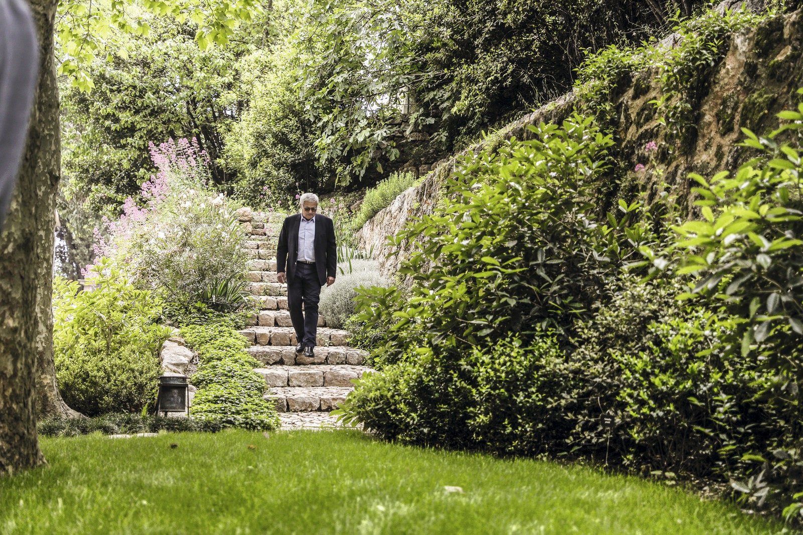 Франсуа Демаши в садах Les Fontaines Parfumes 2020
