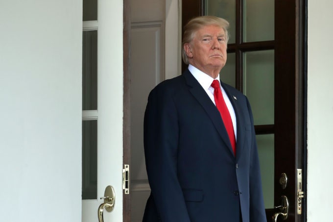 Племянница Дональда Трампа написала о нем разоблачающую книгу что об этом известно