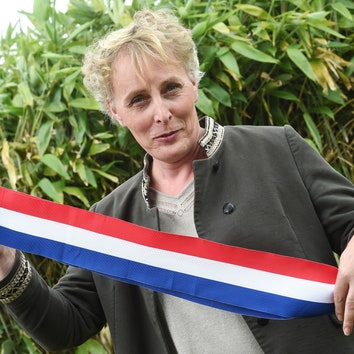 Трансгендерная женщина впервые заняла пост мэра во Франции