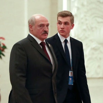 Николай Лукашенко &- сын президента Белоруссии, друг Владимира Путина и талантливый музыкант
