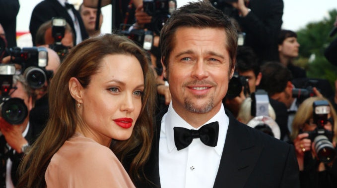 Анджелина Джоли «Я рассталась с Брэдом Питтом ради благополучия семьи»