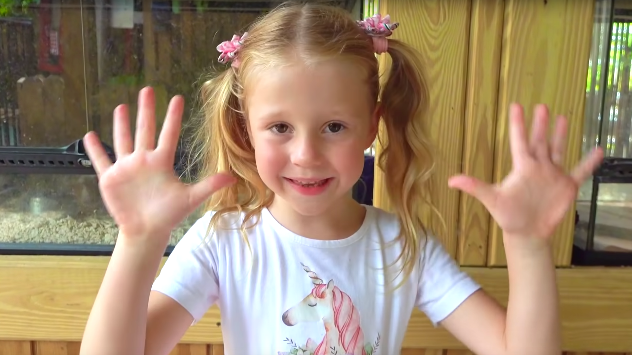 Пятилетняя девочка из Краснодара стала одним из самых высокооплачиваемых видеоблогеров мира