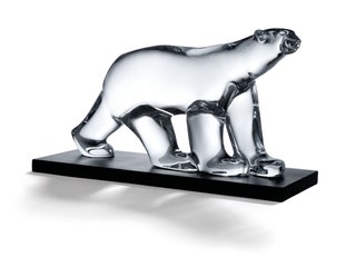 Скульптура «Полярный медведь» эксклюзив дляnbspРоссии Франсуа Помпон дляnbspBaccarat140 500nbspрублей.