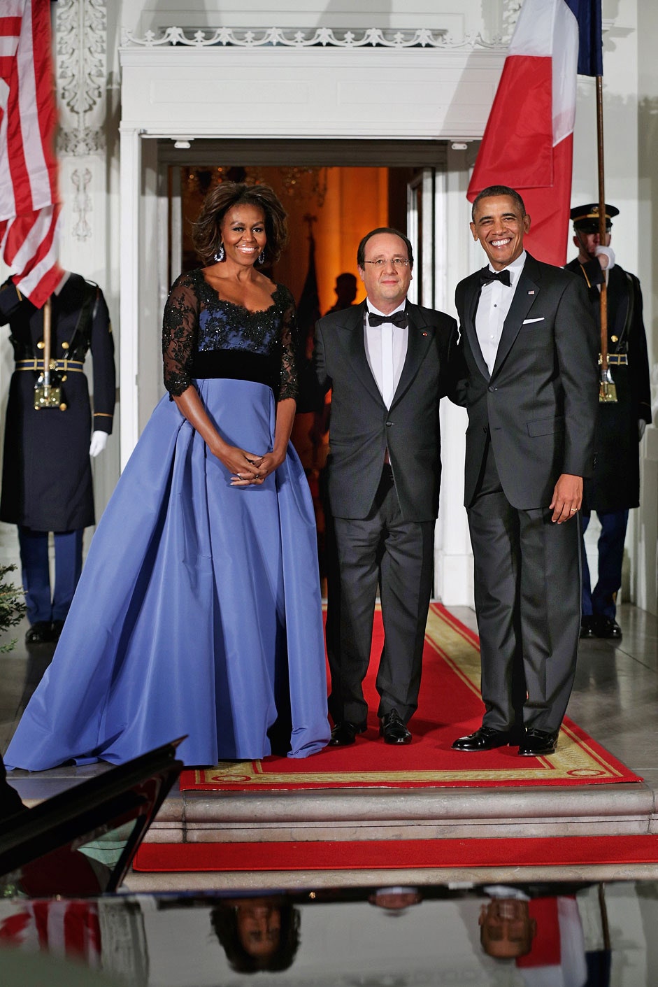 Президент Франции Франсуа Олланд с президентом США Бараком Обамой и его женой Мишель на приеме в Белом доме 2014.