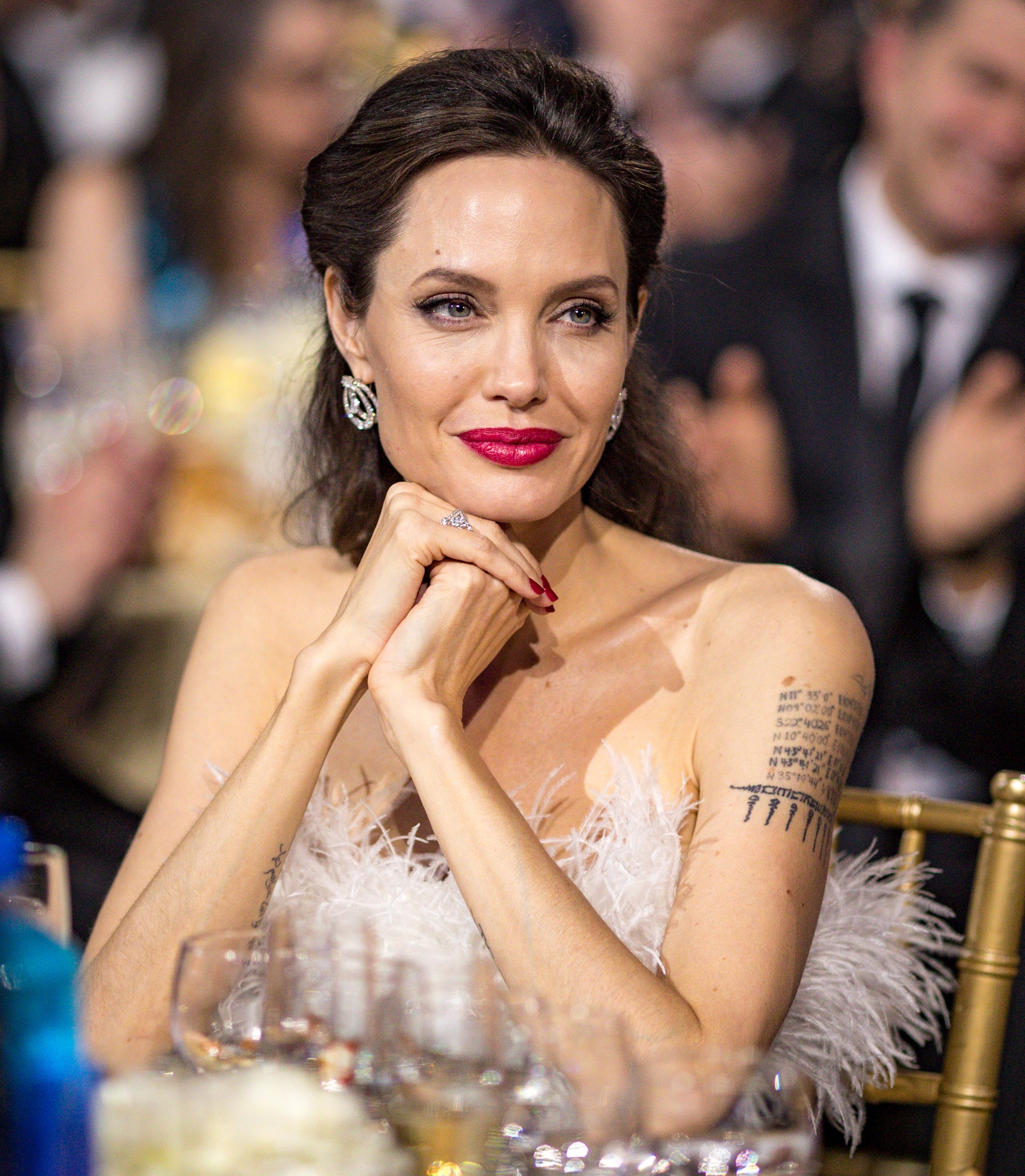 Анджелина Джоли рассказала о своих чувствах после отъезда старшего сына в Южную Корею