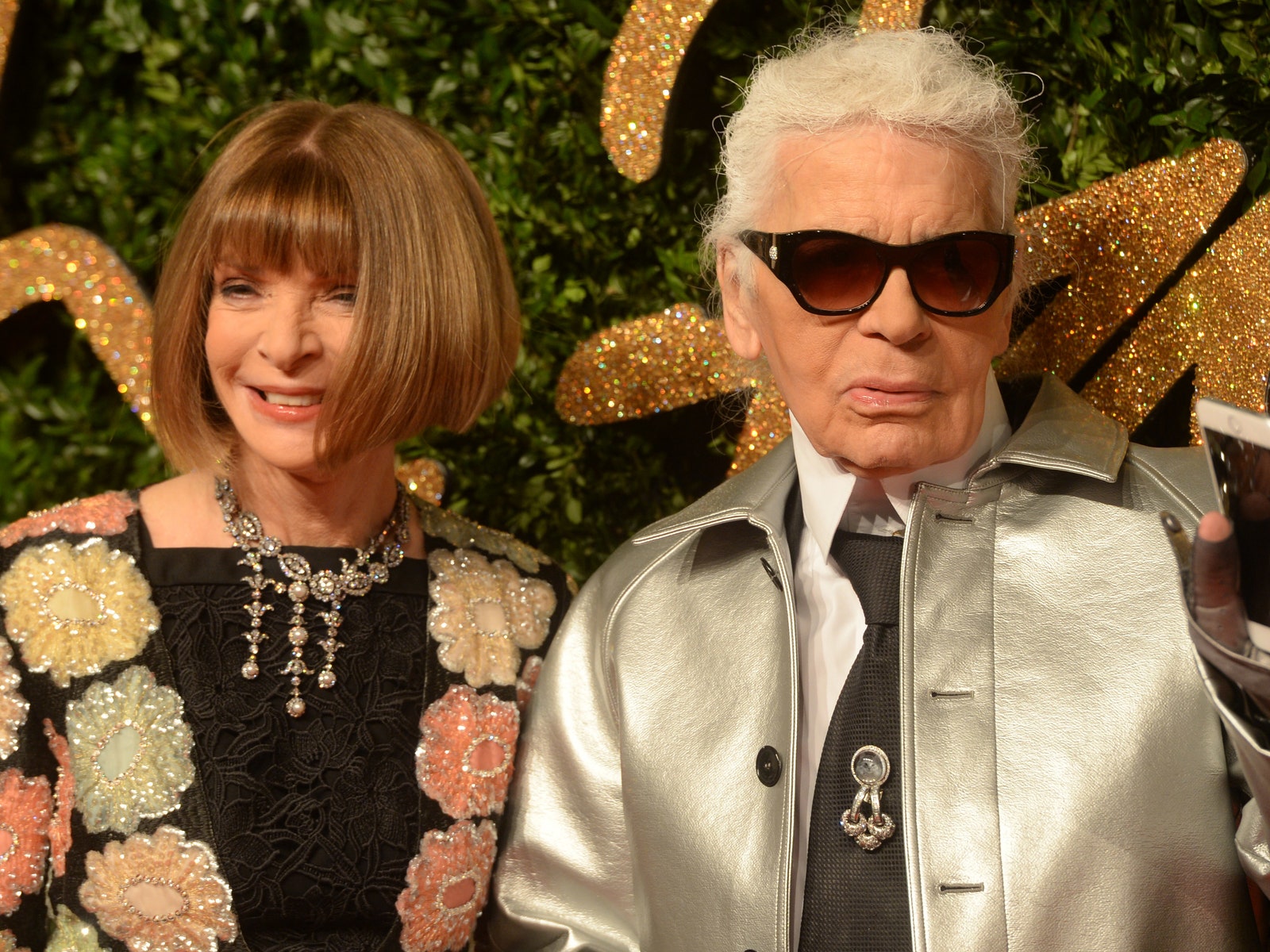 Возможно, Met Gala в 2022 году посвятят Карлу Лагерфельду
