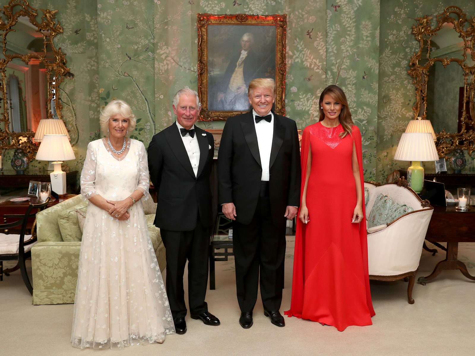 Дональд и Мелания Трамп на ужине американского посла в Лондоне