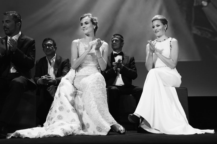 Диана Крюгер и Элизабет Бэнкс на церемонии открытия 72го Венецианского кинофестиваля 2015