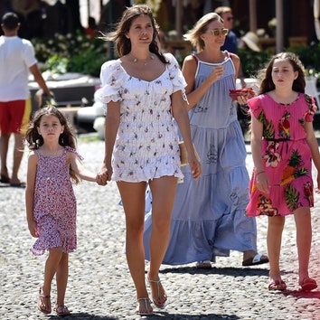 Даша Жукова с детьми отдыхает в Портофино