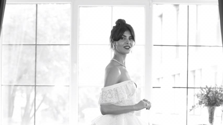 Первая фотография Надежды Оболенцевой в свадебном платье