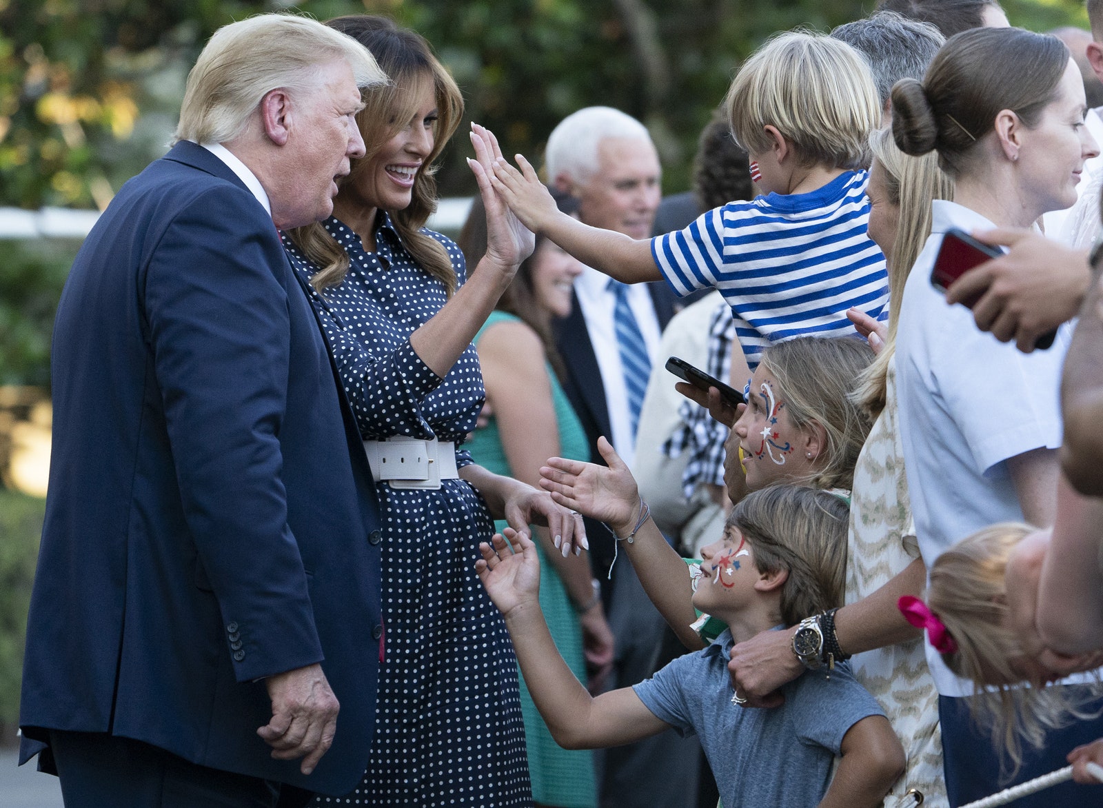 Дональд и Мелания Трамп выступили на ежегодном пикнике для членов Конгресса