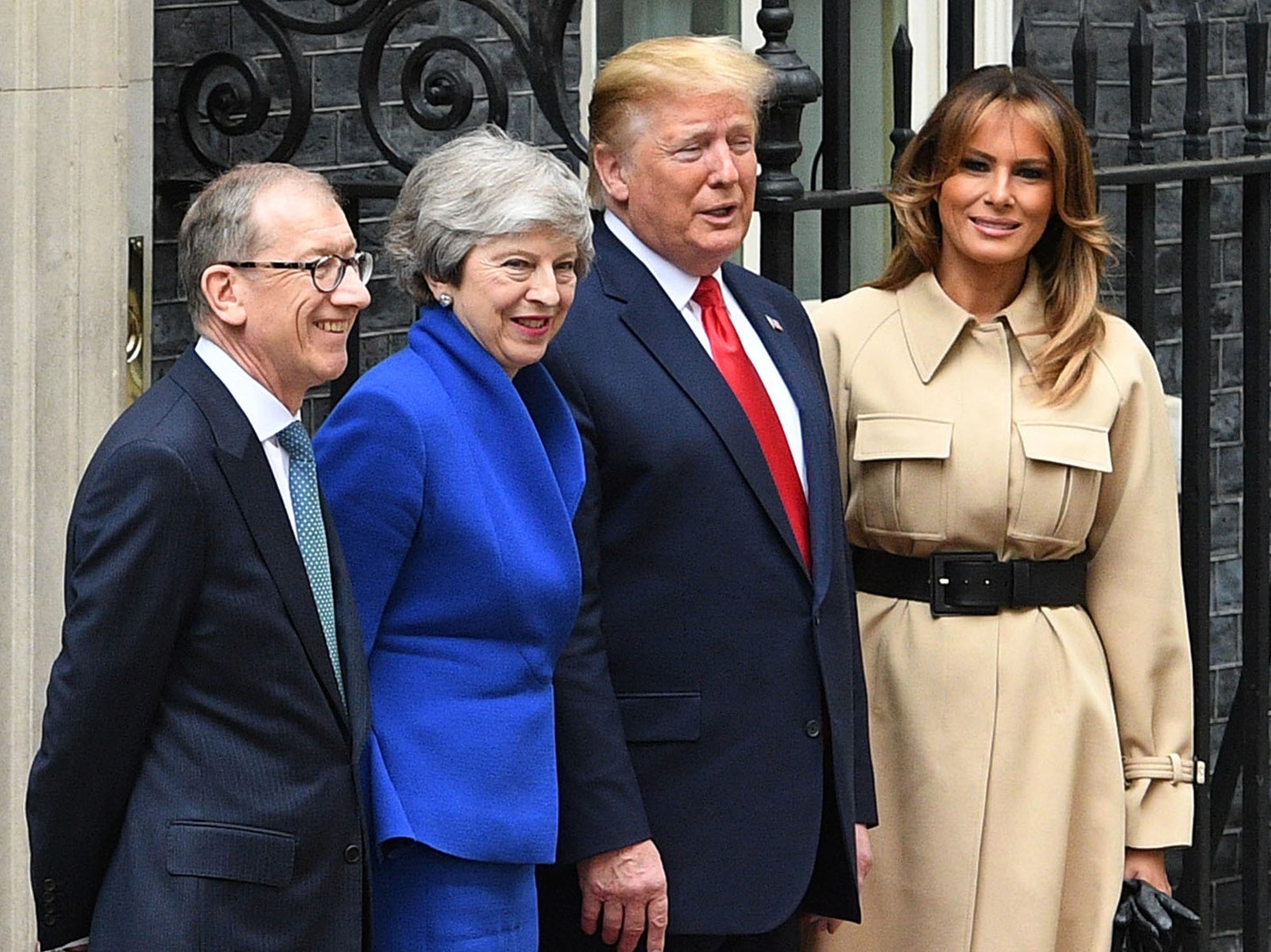 Дональд и Мелания Трамп встретились с Терезой Мэй