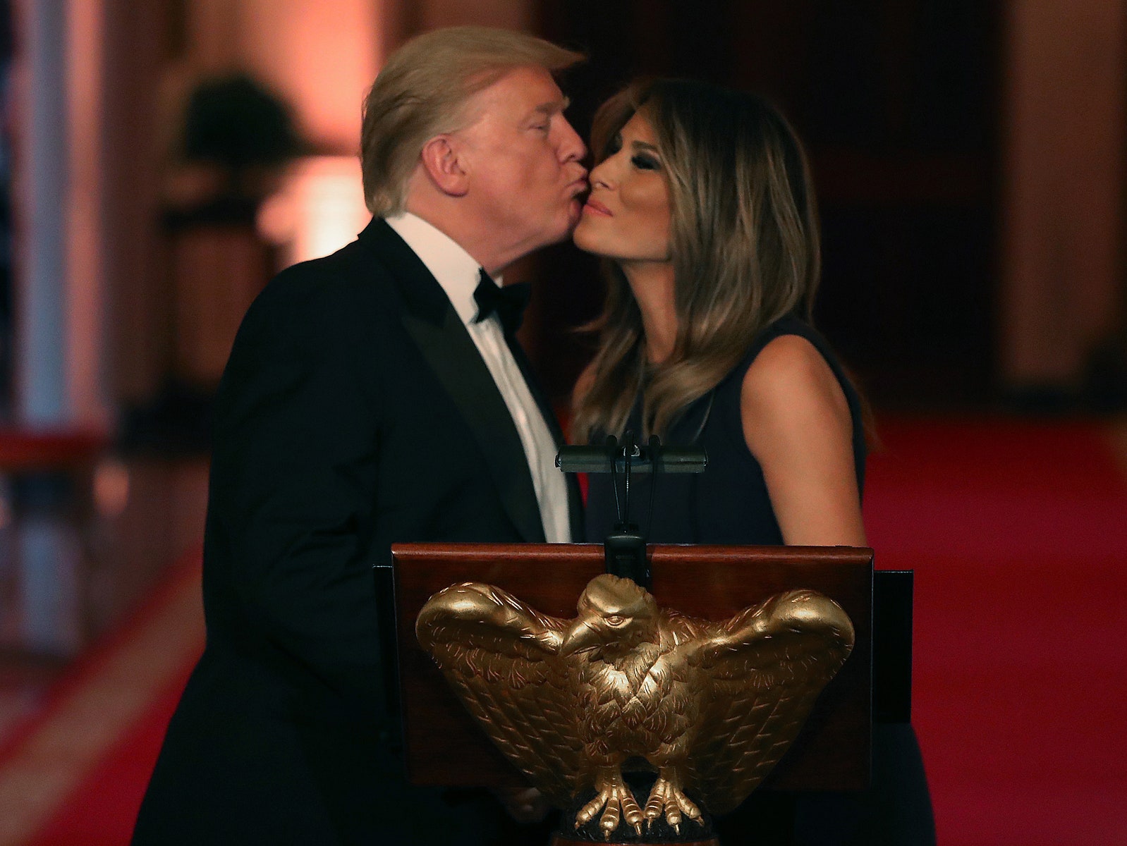 Дональд и Мелания Трамп на ужине Исторической ассоциации Белого дома