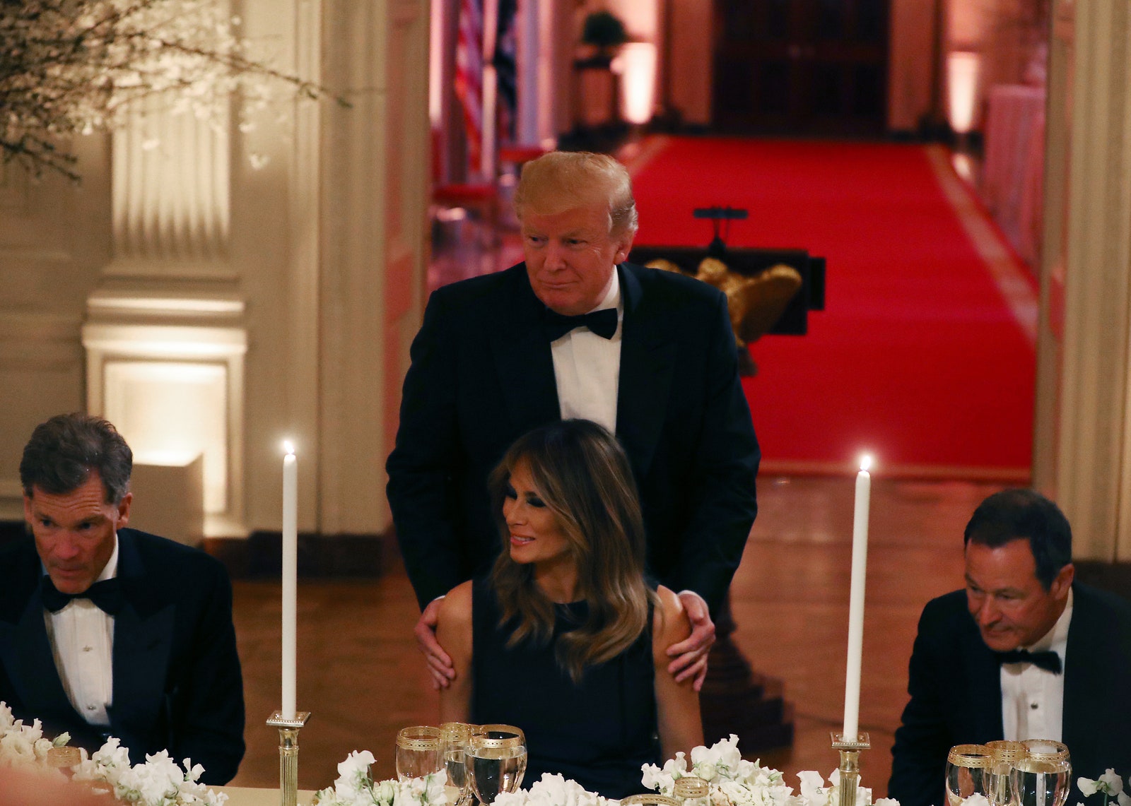 Дональд и Мелания Трамп на ужине Исторической ассоциации Белого дома