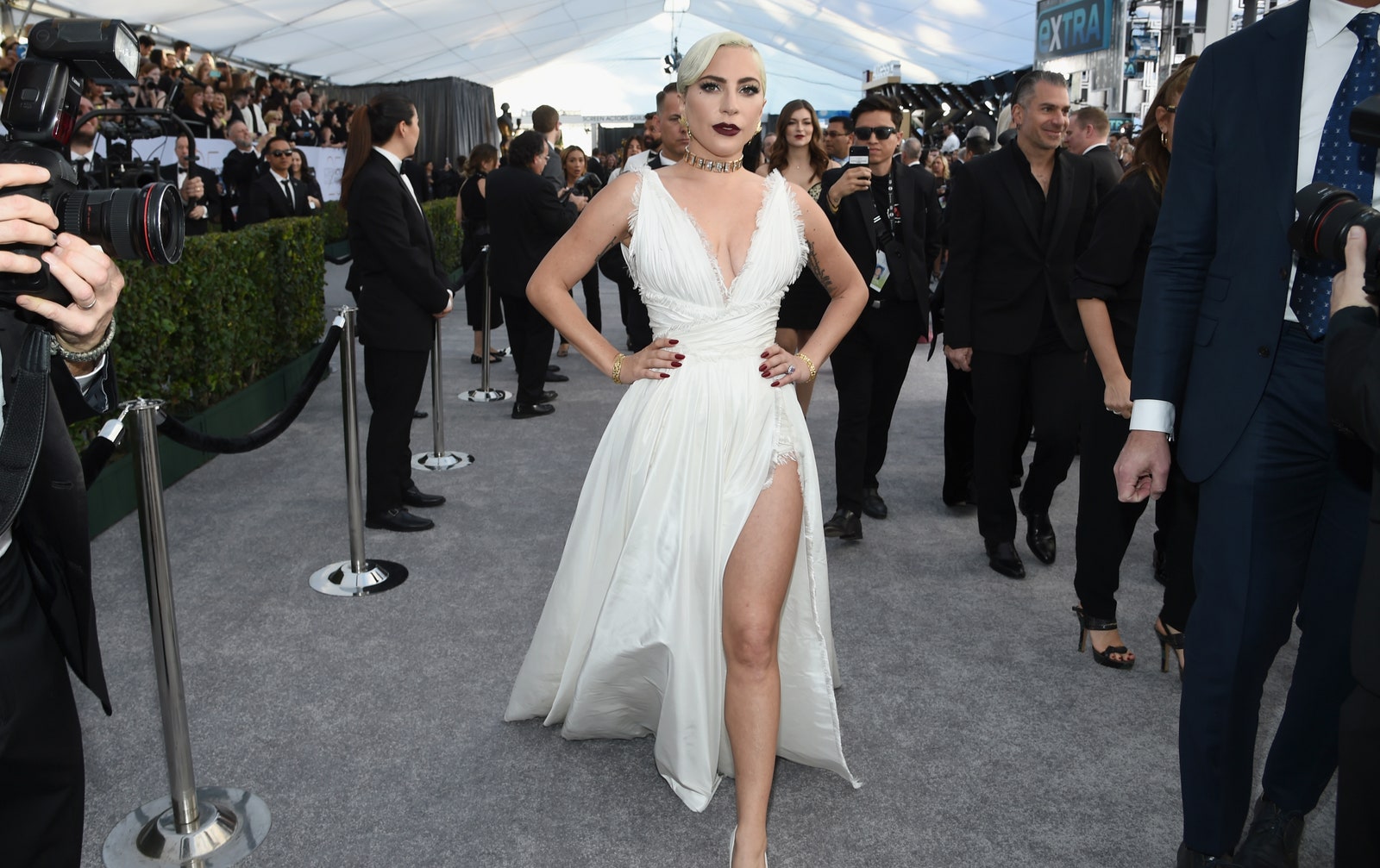 Как Леди Гага повторяет стиль кинодив «золотого века» Голливуда