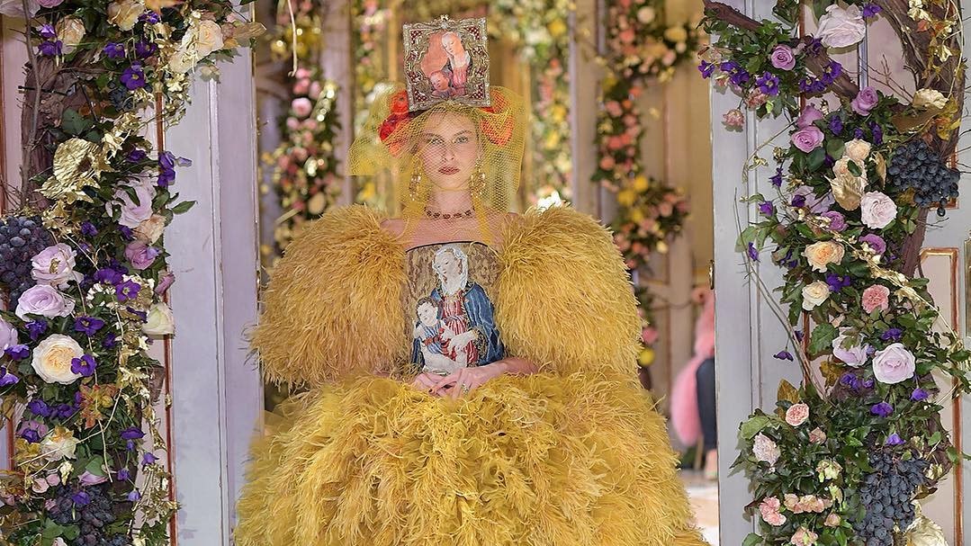 История искусств в Милане прошел показ Dolce  Gabbana Alta Moda