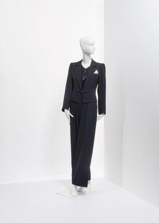 Коллекция Haute Couture 1982 10001500 евро.
